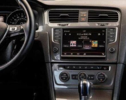 Білий Фольксваген Гольф, об'ємом двигуна 0 л та пробігом 120 тис. км за 10000 $, фото 10 на Automoto.ua