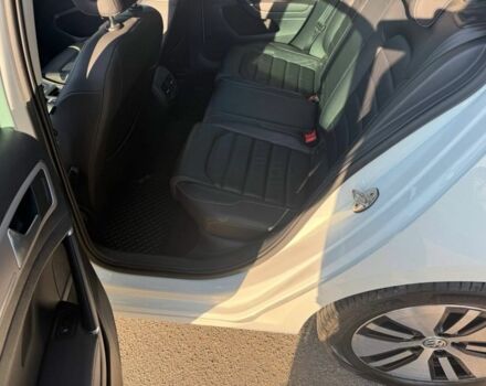 Білий Фольксваген Гольф, об'ємом двигуна 0 л та пробігом 132 тис. км за 9200 $, фото 8 на Automoto.ua