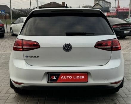 Белый Фольксваген Гольф, объемом двигателя 0 л и пробегом 154 тыс. км за 9900 $, фото 4 на Automoto.ua