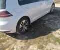 Белый Фольксваген Гольф, объемом двигателя 0 л и пробегом 144 тыс. км за 10000 $, фото 3 на Automoto.ua