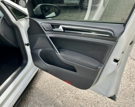 Белый Фольксваген Гольф, объемом двигателя 2 л и пробегом 168 тыс. км за 12999 $, фото 19 на Automoto.ua