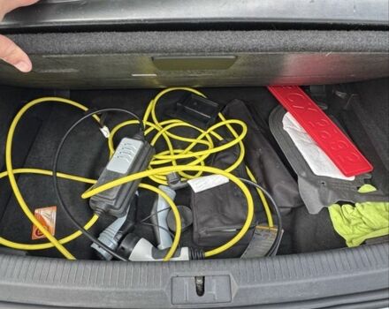 Белый Фольксваген Гольф, объемом двигателя 0 л и пробегом 154 тыс. км за 9900 $, фото 23 на Automoto.ua