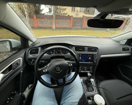 Белый Фольксваген Гольф, объемом двигателя 0 л и пробегом 113 тыс. км за 9200 $, фото 17 на Automoto.ua