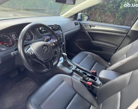 Білий Фольксваген Гольф, об'ємом двигуна 1.8 л та пробігом 79 тис. км за 15990 $, фото 12 на Automoto.ua