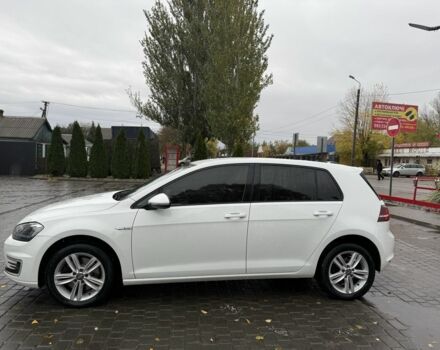 Белый Фольксваген Гольф, объемом двигателя 0 л и пробегом 113 тыс. км за 9200 $, фото 9 на Automoto.ua