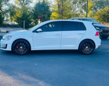 Белый Фольксваген Гольф, объемом двигателя 2 л и пробегом 66 тыс. км за 8700 $, фото 4 на Automoto.ua