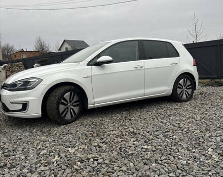 Білий Фольксваген Гольф, об'ємом двигуна 0 л та пробігом 137 тис. км за 11300 $, фото 43 на Automoto.ua