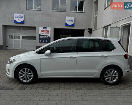 Белый Фольксваген Гольф, объемом двигателя 2 л и пробегом 274 тыс. км за 14299 $, фото 5 на Automoto.ua