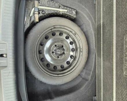 Белый Фольксваген Гольф, объемом двигателя 1.8 л и пробегом 127 тыс. км за 13000 $, фото 12 на Automoto.ua