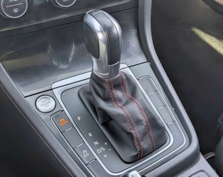 Белый Фольксваген Гольф, объемом двигателя 2 л и пробегом 69 тыс. км за 8000 $, фото 11 на Automoto.ua