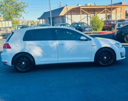 Белый Фольксваген Гольф, объемом двигателя 2 л и пробегом 66 тыс. км за 8700 $, фото 3 на Automoto.ua