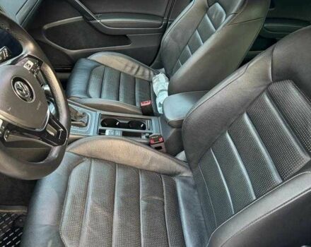 Белый Фольксваген Гольф, объемом двигателя 0 л и пробегом 139 тыс. км за 14000 $, фото 9 на Automoto.ua