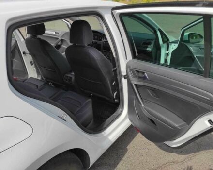 Белый Фольксваген Гольф, объемом двигателя 0 л и пробегом 95 тыс. км за 15999 $, фото 21 на Automoto.ua