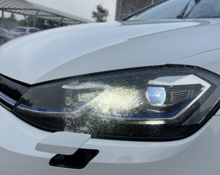 Білий Фольксваген Гольф, об'ємом двигуна 0 л та пробігом 140 тис. км за 12500 $, фото 7 на Automoto.ua