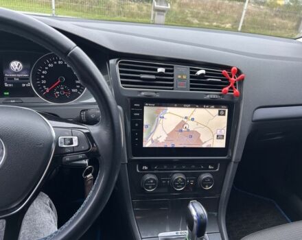 Белый Фольксваген Гольф, объемом двигателя 0 л и пробегом 98 тыс. км за 12800 $, фото 2 на Automoto.ua