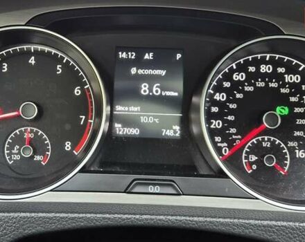 Белый Фольксваген Гольф, объемом двигателя 1.8 л и пробегом 127 тыс. км за 13000 $, фото 9 на Automoto.ua