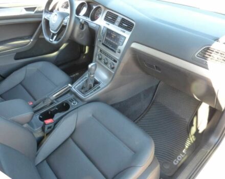 Белый Фольксваген Гольф, объемом двигателя 1.8 л и пробегом 58 тыс. км за 4800 $, фото 9 на Automoto.ua