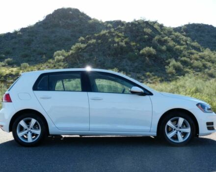 Белый Фольксваген Гольф, объемом двигателя 1.8 л и пробегом 58 тыс. км за 4800 $, фото 4 на Automoto.ua