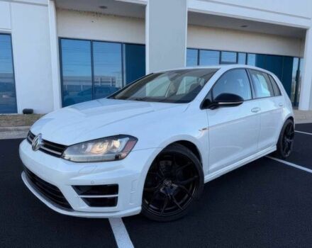 Белый Фольксваген Гольф, объемом двигателя 2 л и пробегом 65 тыс. км за 3500 $, фото 2 на Automoto.ua