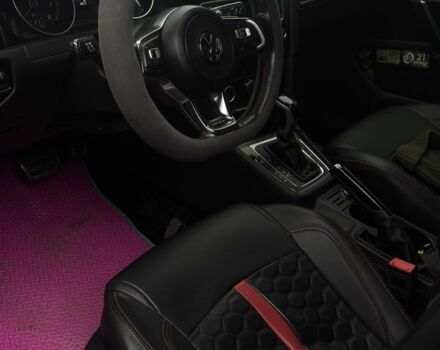 Белый Фольксваген Гольф, объемом двигателя 2 л и пробегом 164 тыс. км за 19000 $, фото 3 на Automoto.ua