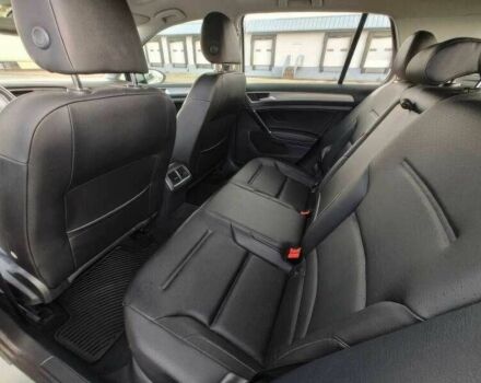 Белый Фольксваген Гольф, объемом двигателя 1.8 л и пробегом 89 тыс. км за 2600 $, фото 10 на Automoto.ua