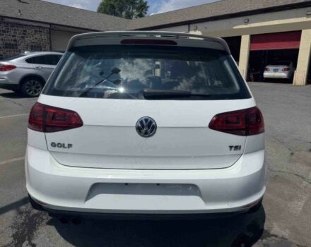 Белый Фольксваген Гольф, объемом двигателя 1.8 л и пробегом 70 тыс. км за 7800 $, фото 4 на Automoto.ua