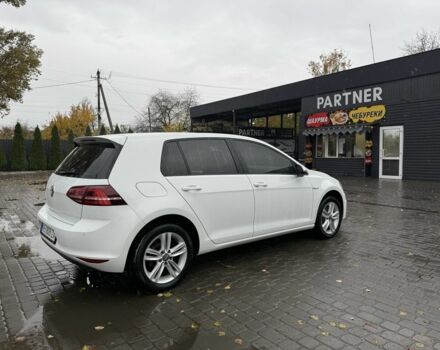 Белый Фольксваген Гольф, объемом двигателя 0 л и пробегом 113 тыс. км за 9200 $, фото 16 на Automoto.ua