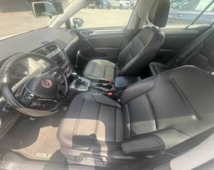 Белый Фольксваген Гольф, объемом двигателя 1.8 л и пробегом 70 тыс. км за 7800 $, фото 7 на Automoto.ua