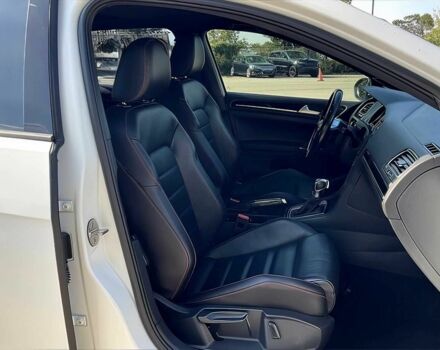 Белый Фольксваген Гольф, объемом двигателя 2 л и пробегом 67 тыс. км за 13000 $, фото 11 на Automoto.ua