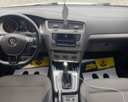 Белый Фольксваген Гольф, объемом двигателя 1.8 л и пробегом 124 тыс. км за 13800 $, фото 13 на Automoto.ua