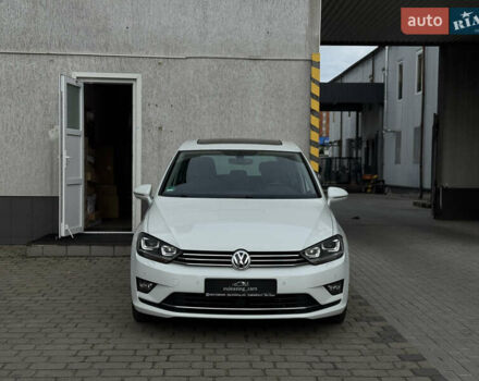 Белый Фольксваген Гольф, объемом двигателя 2 л и пробегом 274 тыс. км за 14299 $, фото 3 на Automoto.ua
