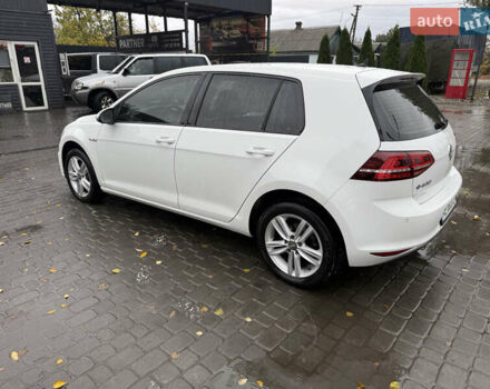 Фольксваген Гольф 2017 в Днепре (Днепропетровске) на Automoto.ua Белый Фольксваген Гольф, объемом двигателя 0 л и пробегом 113 тыс. км за 9200 $, фото 12 на Automoto.ua