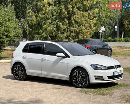 Белый Фольксваген Гольф, объемом двигателя 1.8 л и пробегом 148 тыс. км за 15000 $, фото 1 на Automoto.ua
