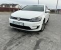 Белый Фольксваген Гольф, объемом двигателя 0 л и пробегом 98 тыс. км за 12800 $, фото 4 на Automoto.ua