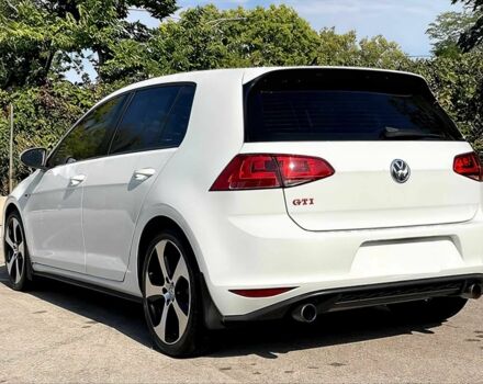 Белый Фольксваген Гольф, объемом двигателя 2 л и пробегом 67 тыс. км за 13000 $, фото 5 на Automoto.ua