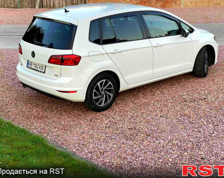 Білий Фольксваген Гольф, об'ємом двигуна 1.6 л та пробігом 203 тис. км за 12300 $, фото 4 на Automoto.ua