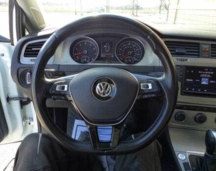 Белый Фольксваген Гольф, объемом двигателя 1.5 л и пробегом 68 тыс. км за 9500 $, фото 8 на Automoto.ua