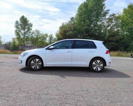 Белый Фольксваген Гольф, объемом двигателя 0 л и пробегом 95 тыс. км за 15999 $, фото 10 на Automoto.ua