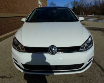 Белый Фольксваген Гольф, объемом двигателя 1.5 л и пробегом 68 тыс. км за 9500 $, фото 1 на Automoto.ua