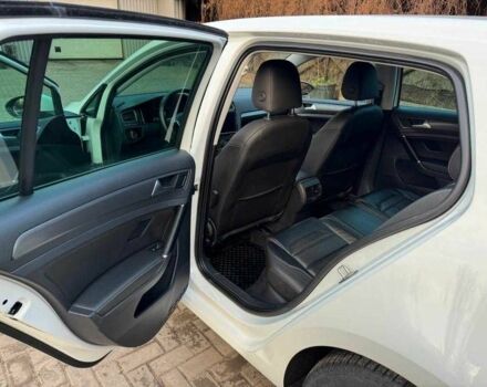 Белый Фольксваген Гольф, объемом двигателя 0 л и пробегом 139 тыс. км за 14000 $, фото 11 на Automoto.ua