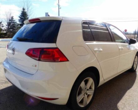 Белый Фольксваген Гольф, объемом двигателя 1.5 л и пробегом 68 тыс. км за 9500 $, фото 5 на Automoto.ua