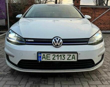 Белый Фольксваген Гольф, объемом двигателя 0 л и пробегом 139 тыс. км за 14000 $, фото 2 на Automoto.ua