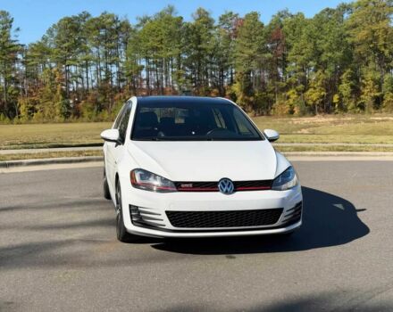 Белый Фольксваген Гольф, объемом двигателя 2 л и пробегом 64 тыс. км за 3100 $, фото 1 на Automoto.ua