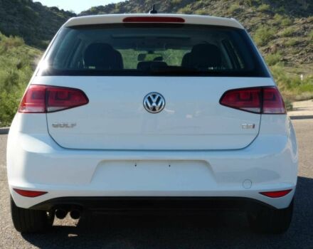 Белый Фольксваген Гольф, объемом двигателя 1.8 л и пробегом 58 тыс. км за 4800 $, фото 6 на Automoto.ua