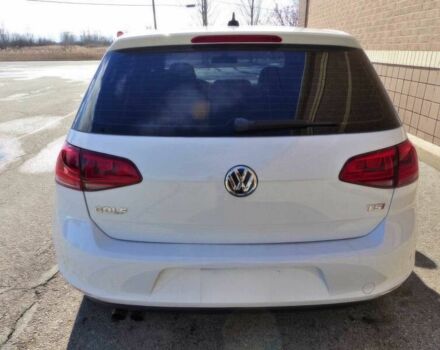 Белый Фольксваген Гольф, объемом двигателя 1.5 л и пробегом 68 тыс. км за 9500 $, фото 4 на Automoto.ua