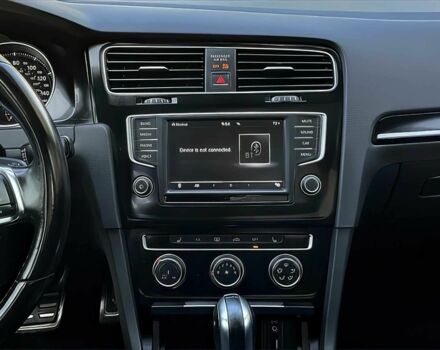 Белый Фольксваген Гольф, объемом двигателя 2 л и пробегом 67 тыс. км за 13000 $, фото 9 на Automoto.ua