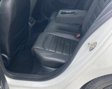 Білий Фольксваген Гольф, об'ємом двигуна 1.8 л та пробігом 157 тис. км за 13000 $, фото 9 на Automoto.ua