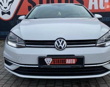 Белый Фольксваген Гольф, объемом двигателя 1.8 л и пробегом 105 тыс. км за 13000 $, фото 1 на Automoto.ua