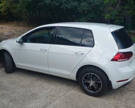 Белый Фольксваген Гольф, объемом двигателя 1 л и пробегом 30 тыс. км за 14200 $, фото 7 на Automoto.ua