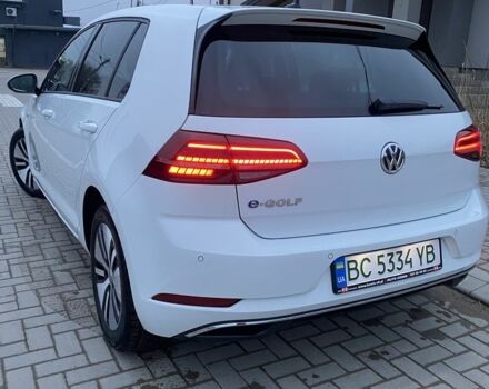 Белый Фольксваген Гольф, объемом двигателя 0 л и пробегом 67 тыс. км за 13100 $, фото 2 на Automoto.ua